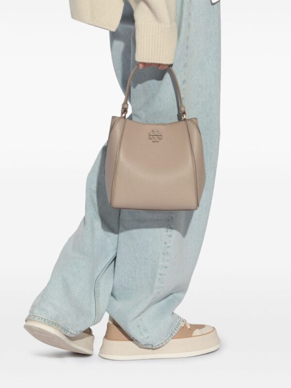 Tory Burch McGraw leather bucket bag - Image 2