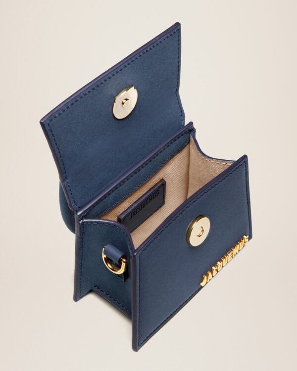 Jacquemus Le Chiquito  Signature mini handbag. - Image 6