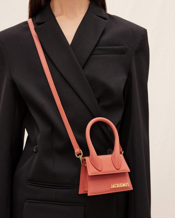 Jacquemus Le Chiquito  Signature mini handbag. - Image 2