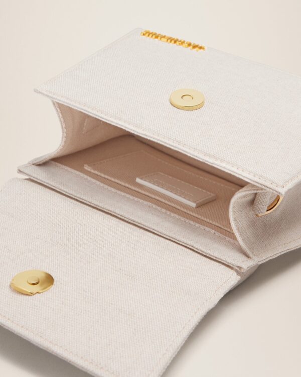 Jacquemus Le Chiquito moyen  Signature handbag. - Image 6