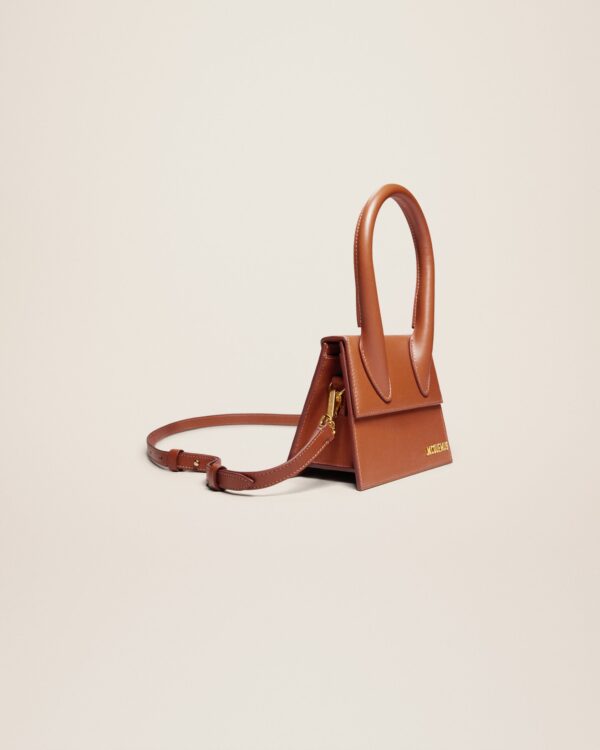 Jacquemus Le Chiquito moyen  Signature handbag. - Image 3