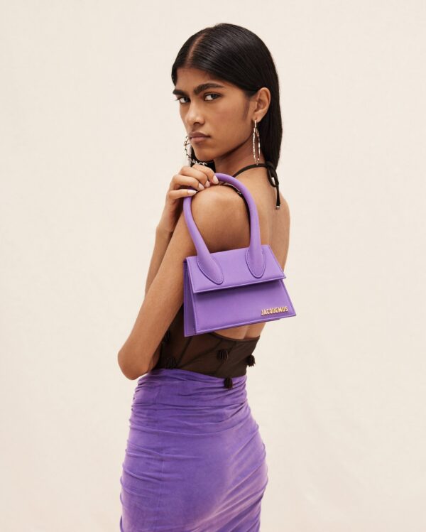 Jacquemus Le Chiquito moyen  Signature handbag. - Image 2