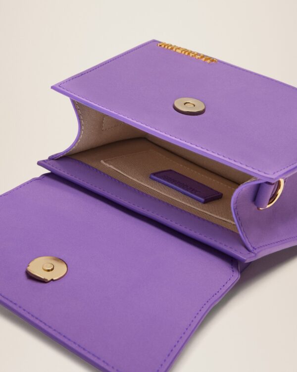 Jacquemus Le Chiquito moyen  Signature handbag. - Image 5