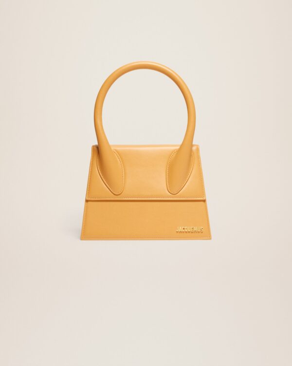 Jacquemus Le grand Chiquito  Large signature handbag.