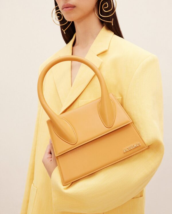 Jacquemus Le grand Chiquito  Large signature handbag. - Image 2