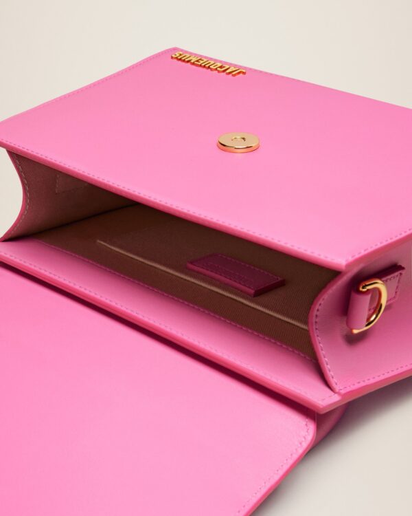 Jacquemus Le grand Chiquito  Large signature handbag. - Image 6