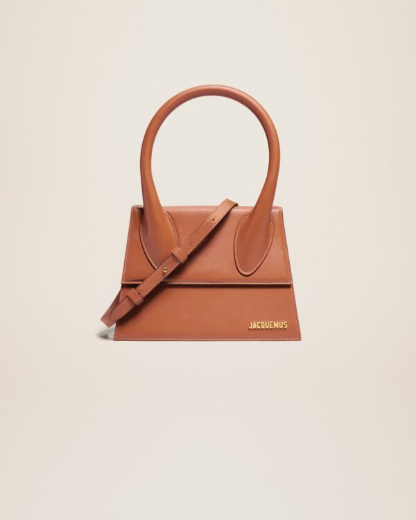 Jacquemus Le grand Chiquito  Large signature handbag.