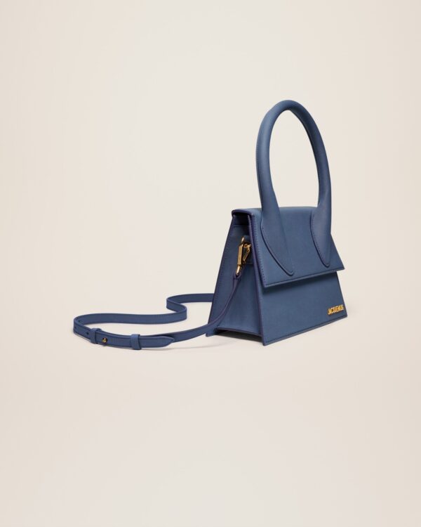 Jacquemus Le grand Chiquito  Large signature handbag. - Image 3