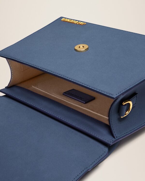 Jacquemus Le grand Chiquito  Large signature handbag. - Image 6