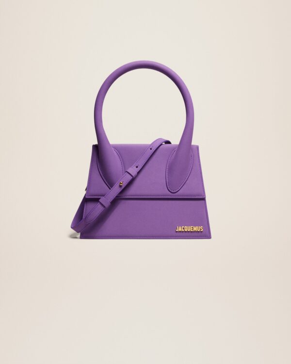 Jacquemus Le grand Chiquito  Large signature handbag.