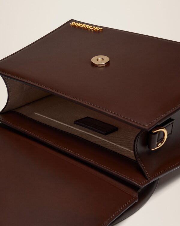 Jacquemus Le grand Chiquito  Large signature handbag. - Image 6