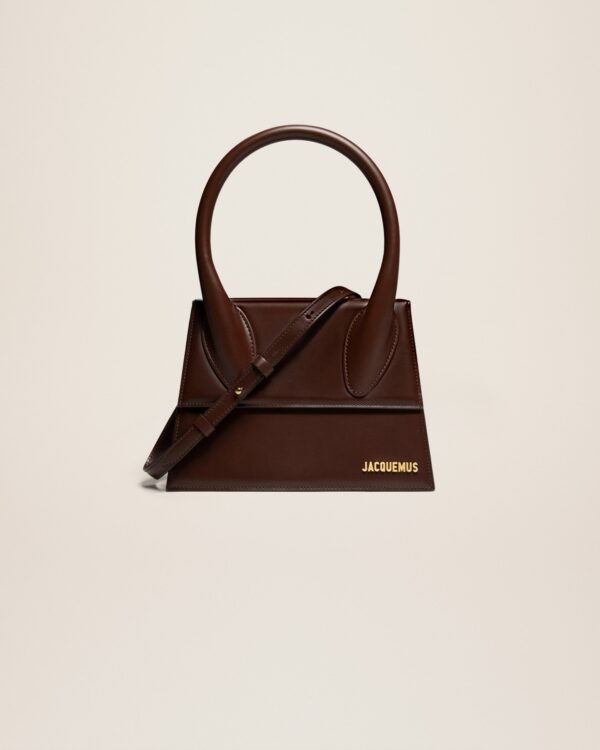 Jacquemus Le grand Chiquito  Large signature handbag.