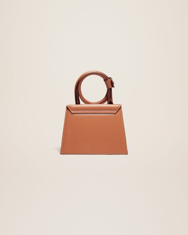 Jacquemus Le Chiquito Noeud  Coiled handbag. - Image 4