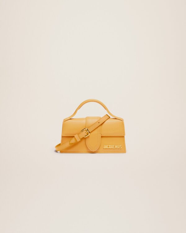 Jacquemus Le Bambino  Small flap bag.