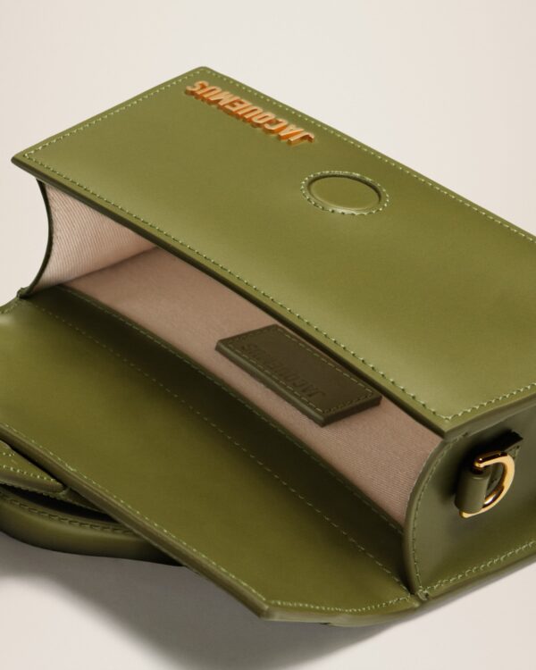 Jacquemus Le Bambino  Small flap bag. - Image 6