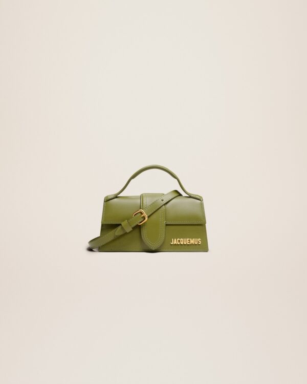 Jacquemus Le Bambino  Small flap bag.