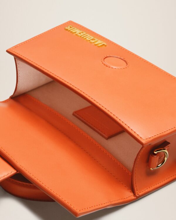 Jacquemus Le Bambino  Small flap bag. - Image 6