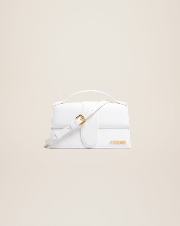 Jacquemus Le grand Bambino  Handbag with adjustable crossbody strap.