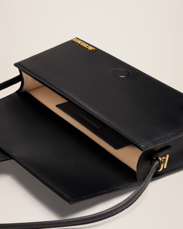 Jacquemus Le Bambino long  Long flap bag. - Image 6