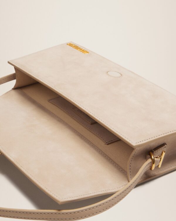 Jacquemus Le Bambino long  Long flap bag. - Image 6