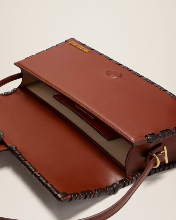 Jacquemus Le Bambino long lacet  Long laced flap bag. - Image 6