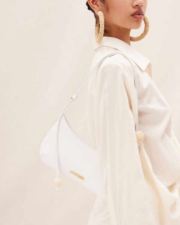 Jacquemus Le Bisou Perle  Beaded shoulder bag. - Image 2