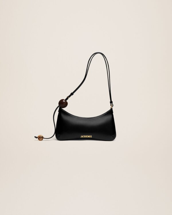 Jacquemus Le Bisou Perle  Beaded shoulder bag.