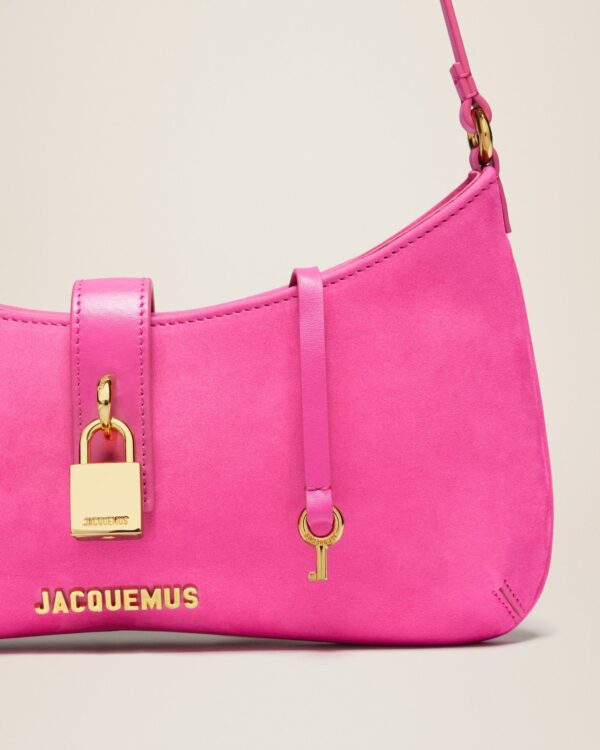 Jacquemus Le Bisou Cadenas  Padlock shoulder bag. - Image 4