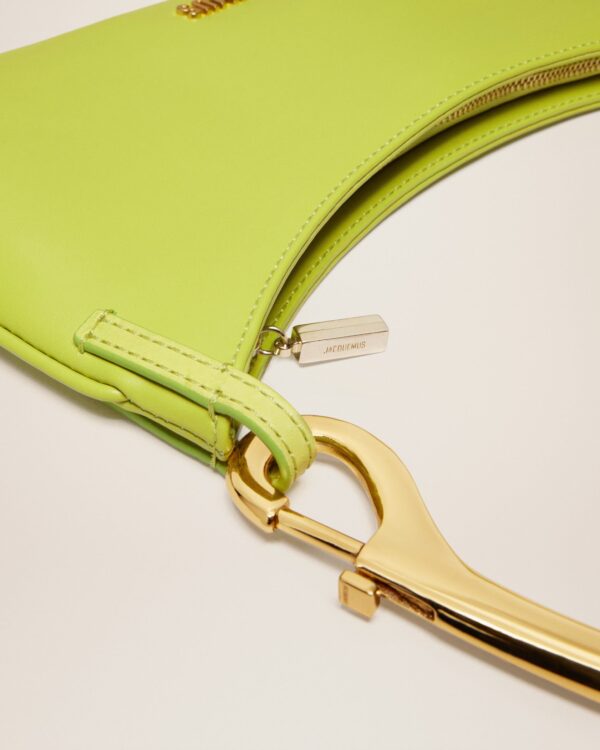 Jacquemus Le Bisou mousqueton  Carabiner strap shoulder bag. - Image 6