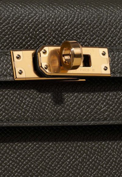 Hermès Kelly 25 in Vert de Gris Epsom Leather with Gold Hardware bag - Image 4