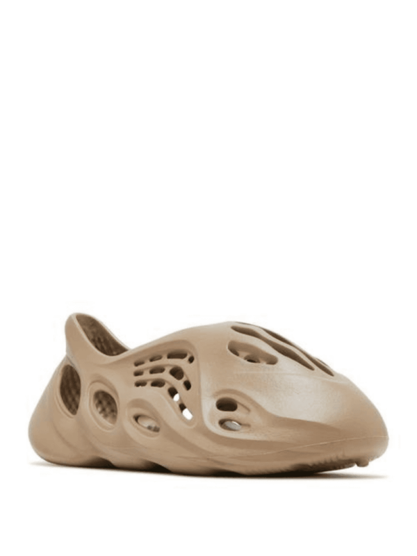 Yeezy Foam Runner 'Mist' - Image 2