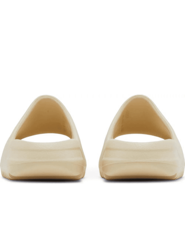 Yeezy Slides Kids 'Bone' 2022 - Image 3