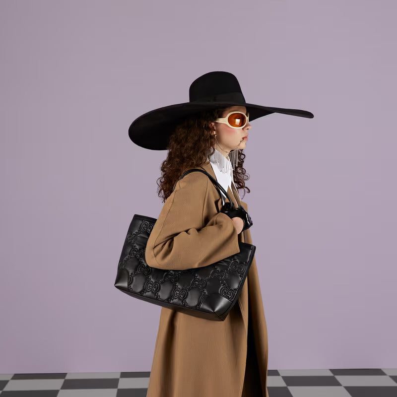 Gucci GG Matelassé medium tote - Image 2