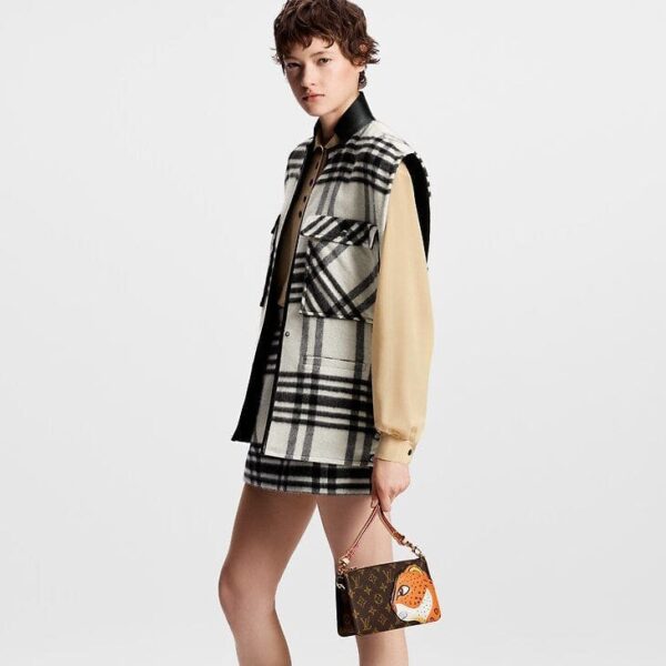 Louis Vuitton Lexington Pouch - Image 4