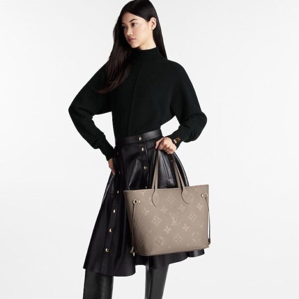 Louis Vuitton Neverfull MM - Image 5