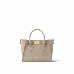 Louis Vuitton On My Side PM