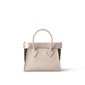 Louis Vuitton On My Side PM