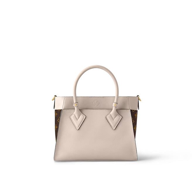 Louis Vuitton On My Side PM