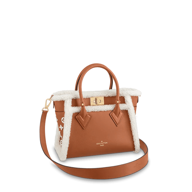 Louis Vuitton On My Side PM