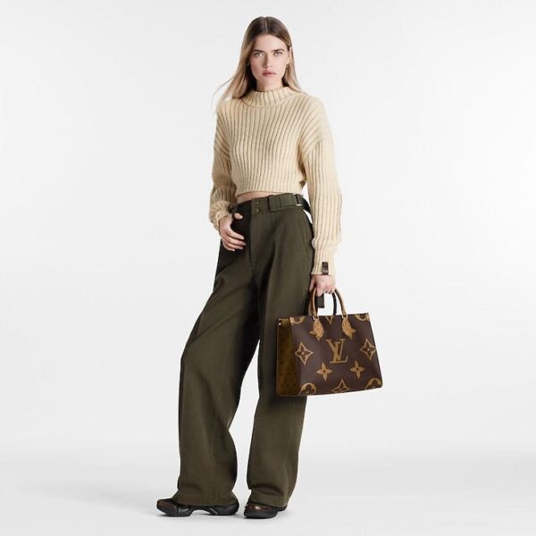 Louis Vuitton OnTheGo MM - Image 6