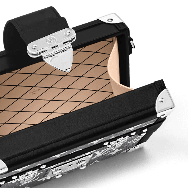 Louis Vuitton Petite Malle - Image 3