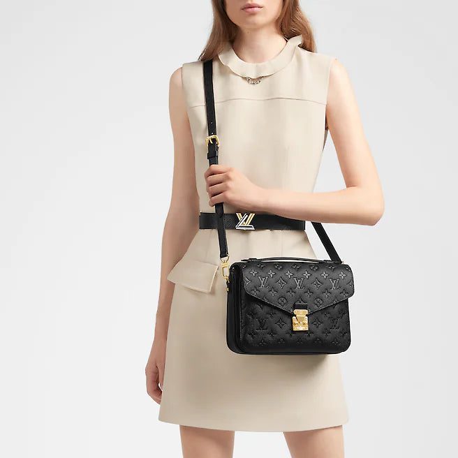 Louis Vuitton Pochette Métis - Image 5