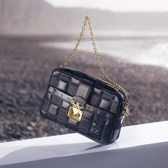 Louis Vuitton Troca MM - Image 4