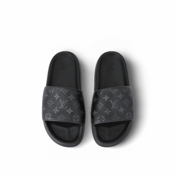 Louis Vuitton Waterfront Mule - Image 3