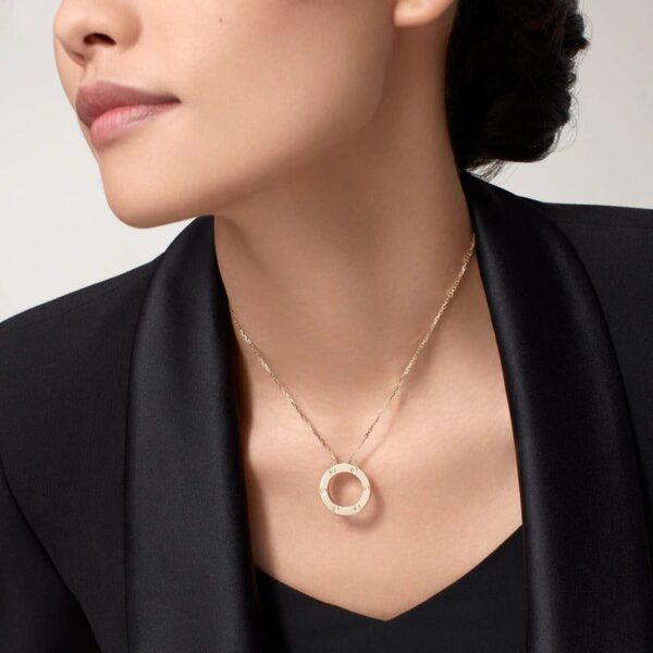 Cartier LOVE pendant - Image 2