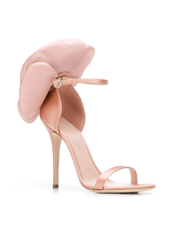Giuseppe Zanotti  peony appliqué sandals - Image 2