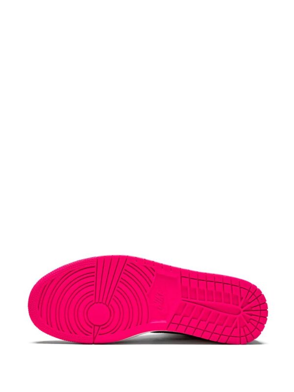 Jordan  Air Jordan 1 Mid SE crimson tint/hyper pink - Image 4