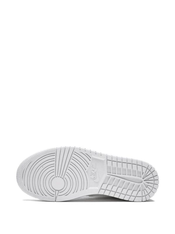 Jordan  Air Jordan 1 Mid triple white patent leather - Image 4
