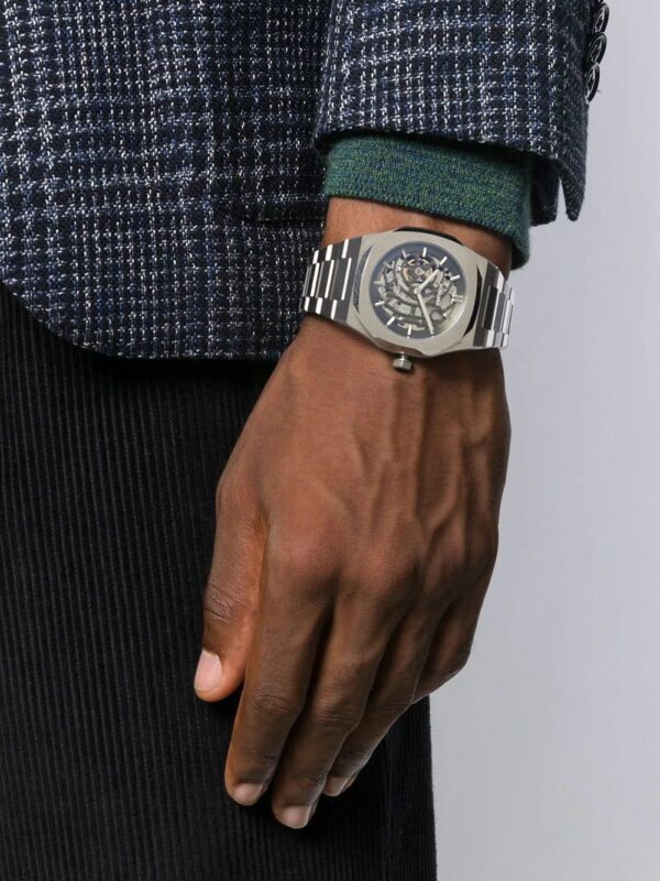 D1 Milano  Skeleton quartz 41.5mm - Image 2