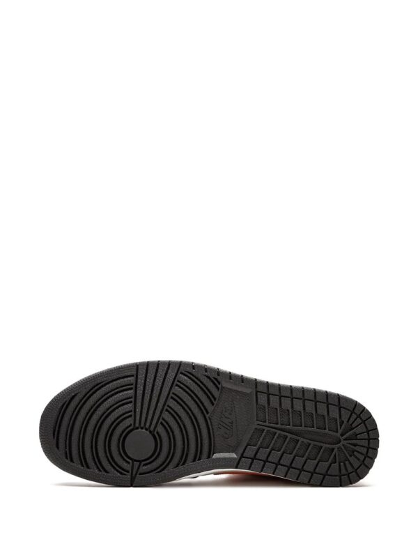 Jordan  Air Jordan 1 Mid shattered backboard - Image 4